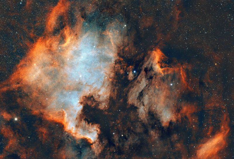 North America Nebula NGC 7000 - Pelican Nebula IC 5070